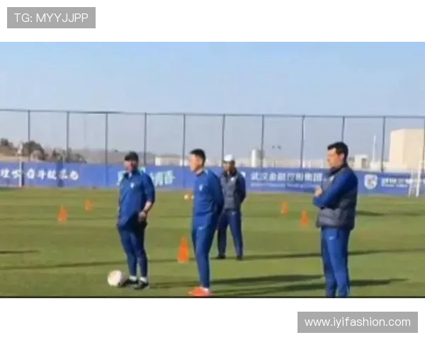 武汉三镇新援卡迪斯转会费为200万欧